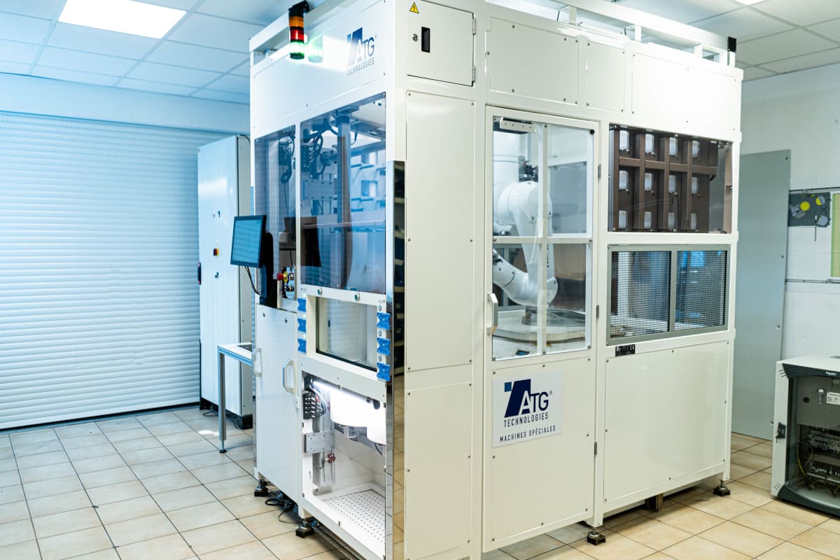 Discover the new robotic cell that automates your Mercury FSI machines