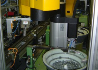 Automatic Plastic Housing Assembly Robots